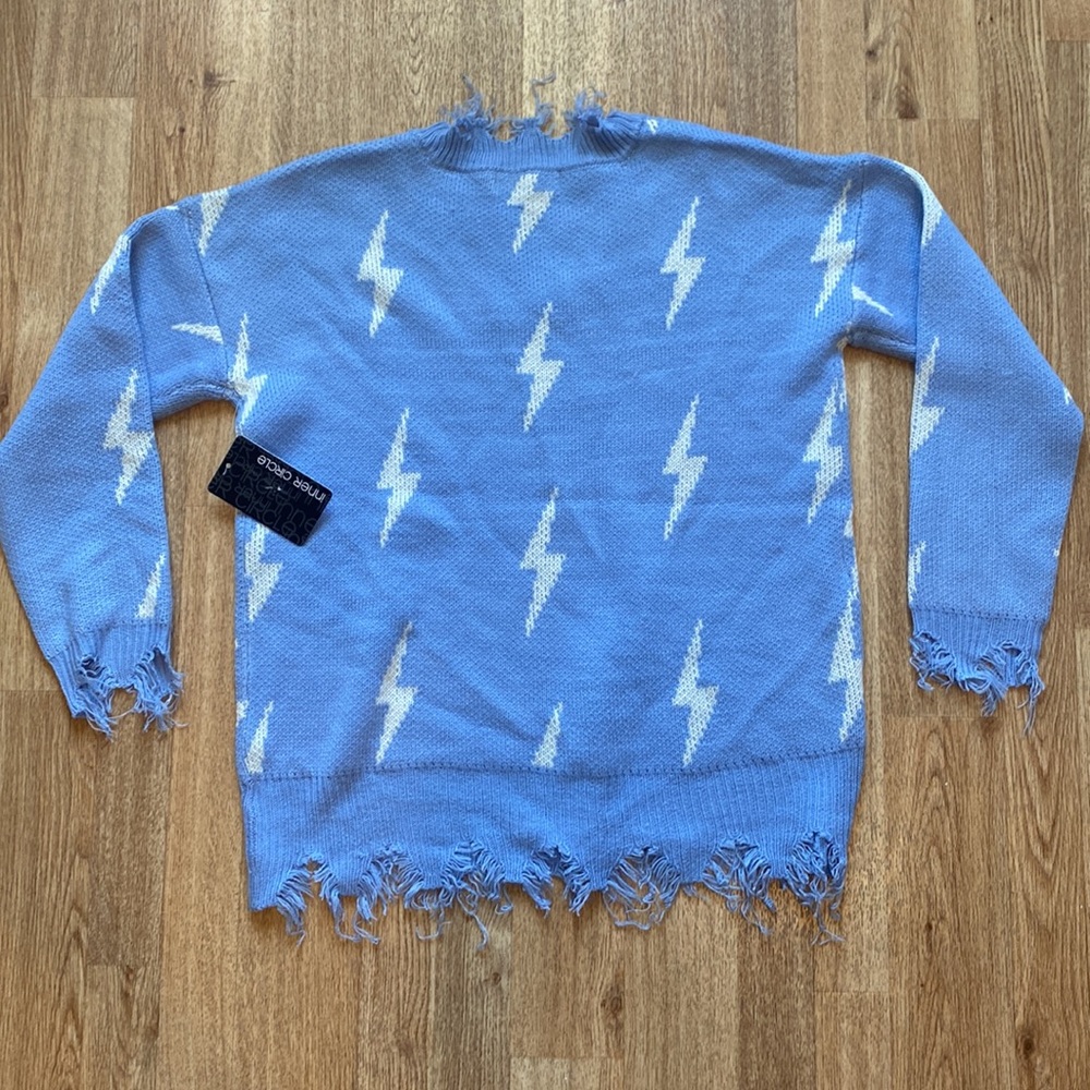 Sweater - Picture 5 of 5